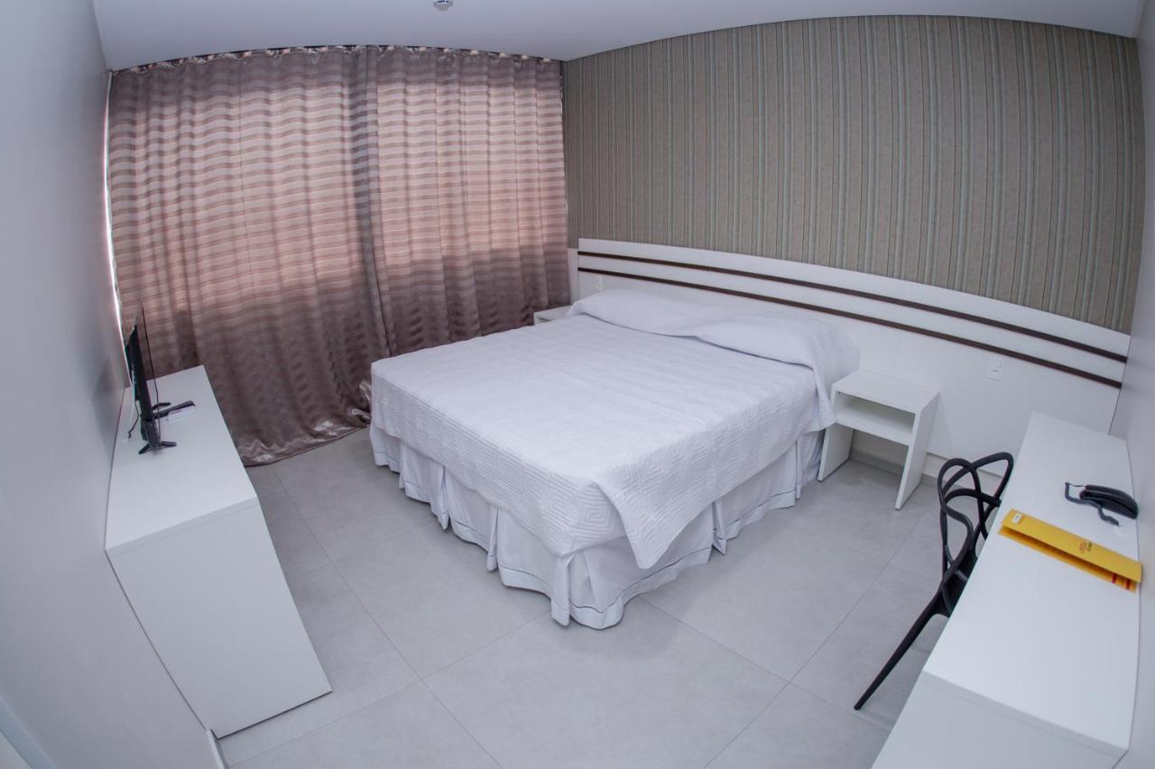 Hotel Hpr Vitorino Bagian luar foto