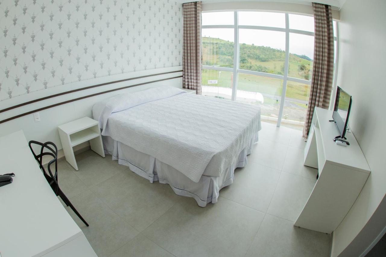 Hotel Hpr Vitorino Bagian luar foto