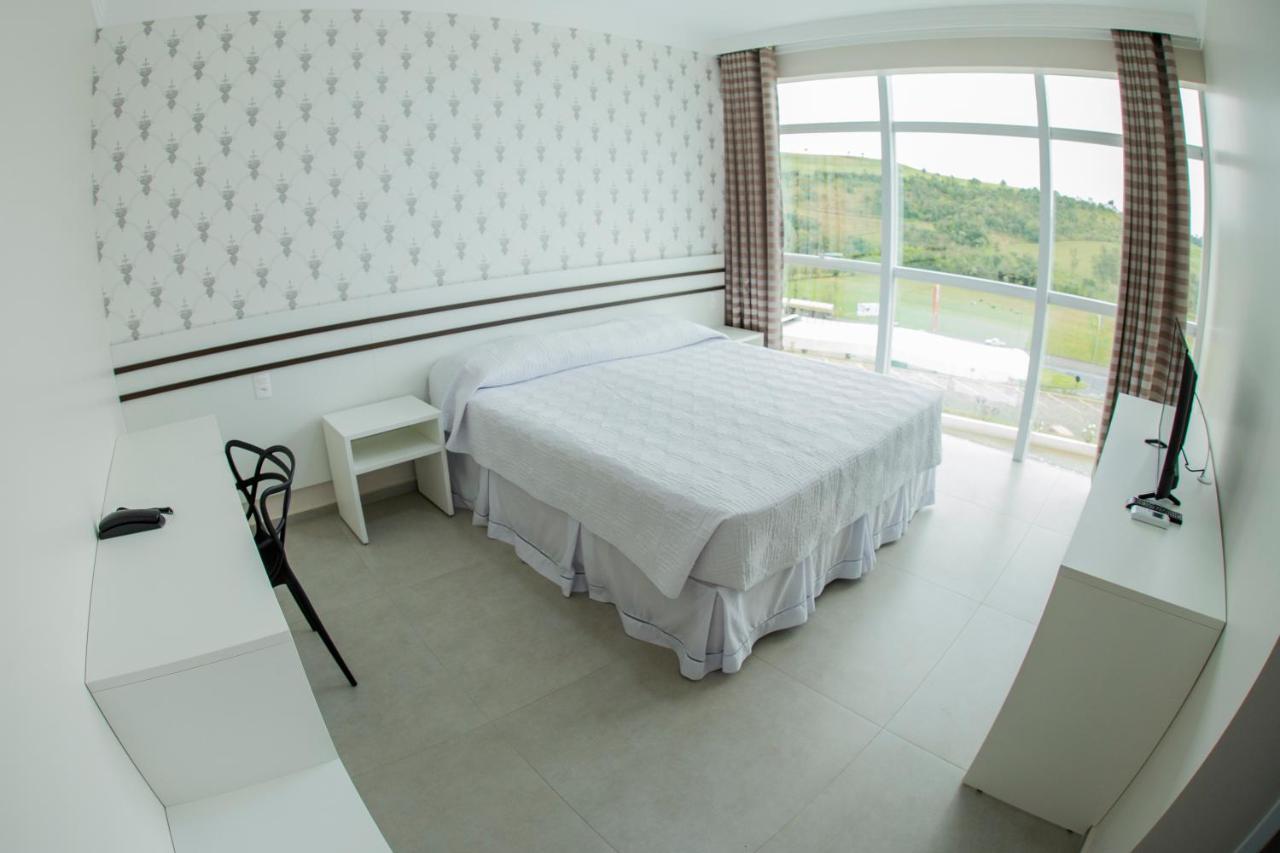 Hotel Hpr Vitorino Bagian luar foto