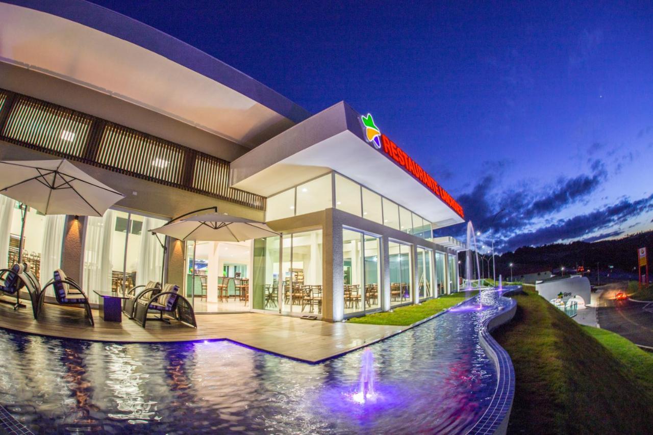 Hotel Hpr Vitorino Bagian luar foto