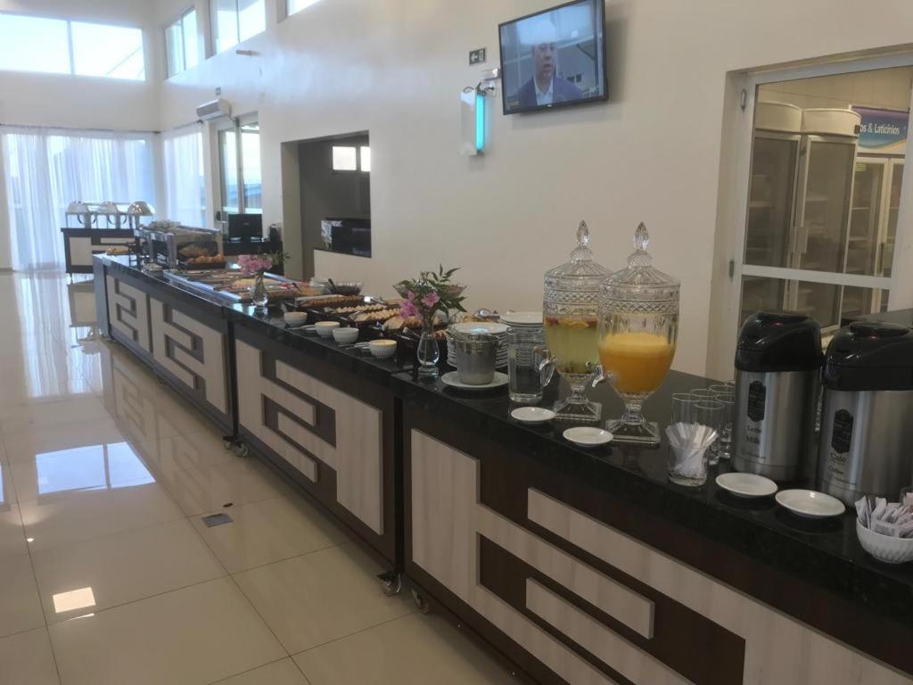 Hotel Hpr Vitorino Bagian luar foto